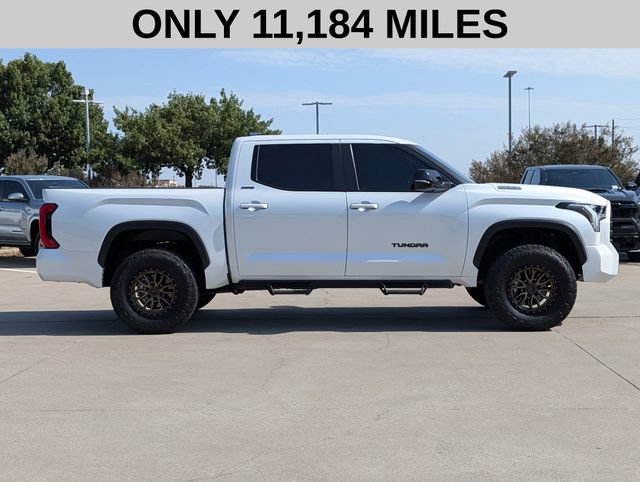 Used 2025 Toyota Tundra Limited AWD/4WD image 4