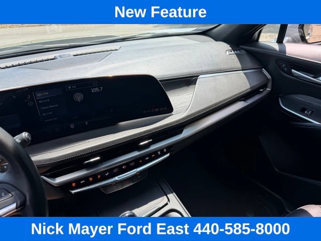 Used 2025 Cadillac XT4 Premium Luxury AWD/4WD image 18