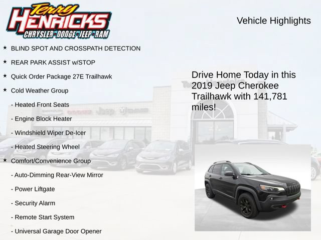 Used 2019 Jeep Cherokee Trailhawk w/ Comfort/Convenience Group AWD/4WD image 4
