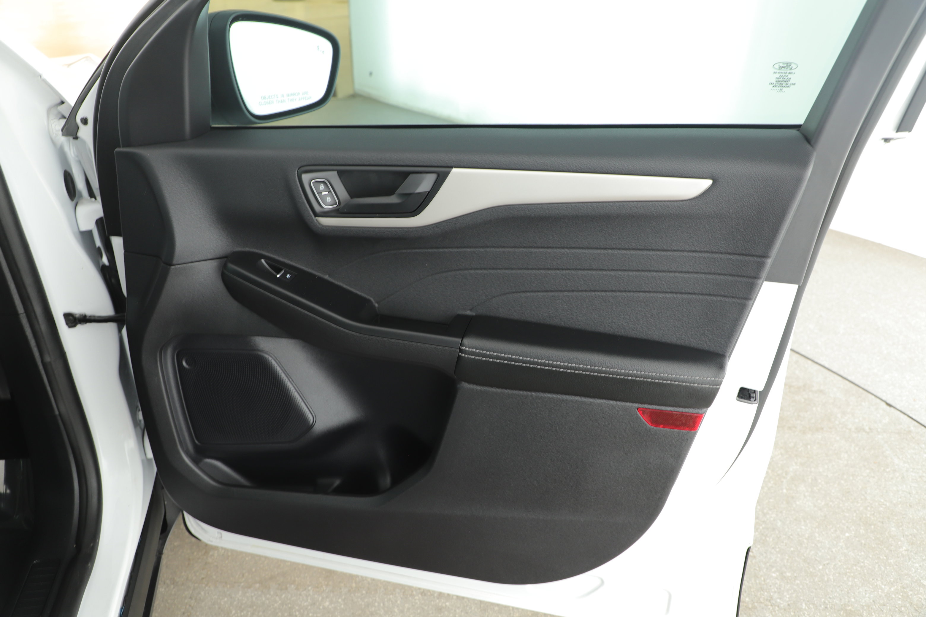 Used 2022 Ford Escape S FWD image 15