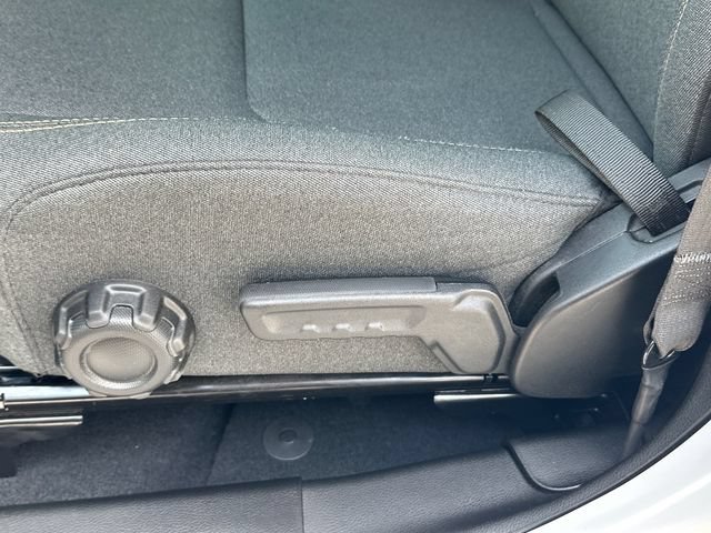Used 2025 Jeep Gladiator Sport AWD/4WD image 15