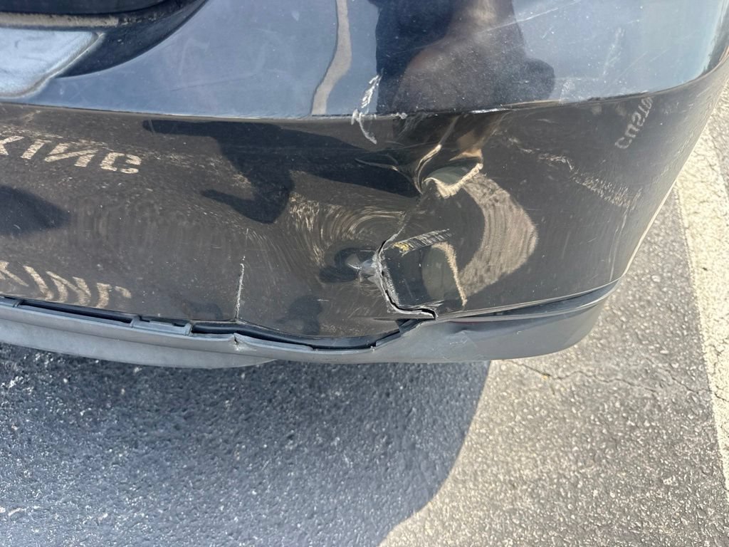 Used 2023 Toyota Camry LE FWD image 5
