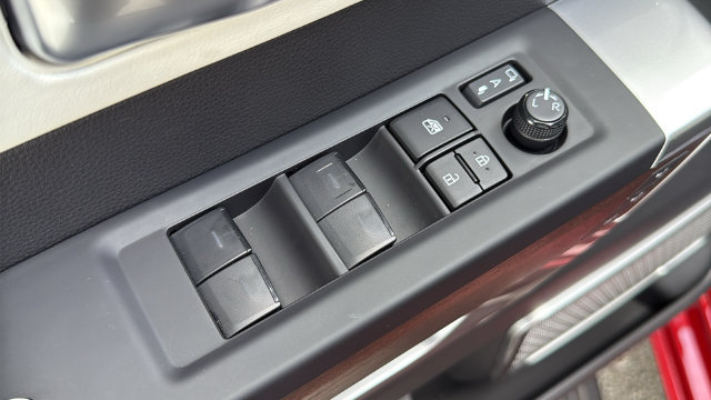 Used 2024 Toyota Tundra Capstone AWD/4WD image 18