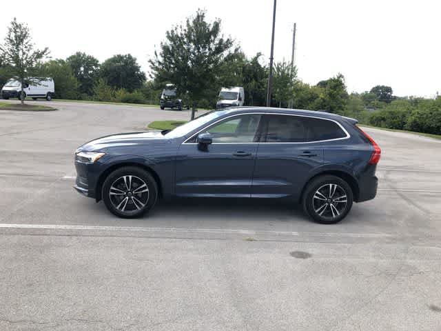 Used 2021 Volvo XC60 T5 Momentum w/ Premium Package AWD/4WD image 3