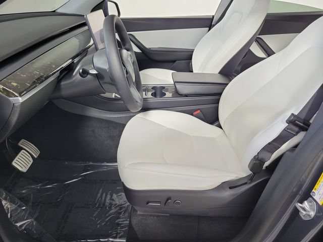 Used 2022 Tesla Model Y Performance AWD/4WD image 18