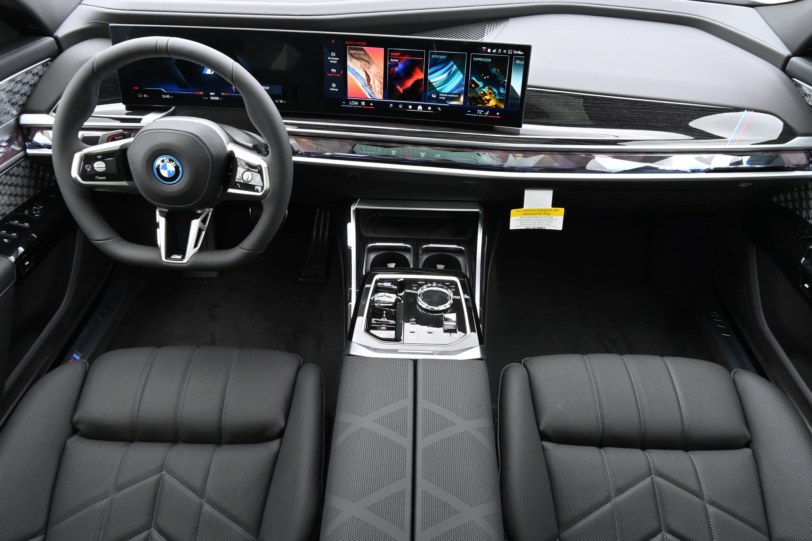 New 2026 BMW i7 xDrive60 AWD/4WD image 13
