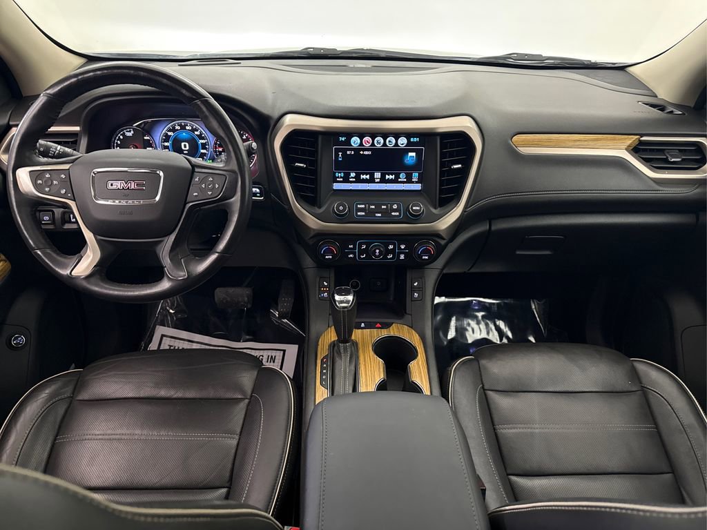 Used 2018 GMC Acadia Denali w/ Technology Package FWD image 33