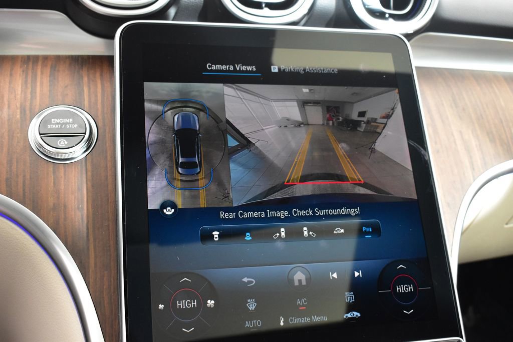 Used 2025 Mercedes-Benz C 300 4MATIC Sedan image 26