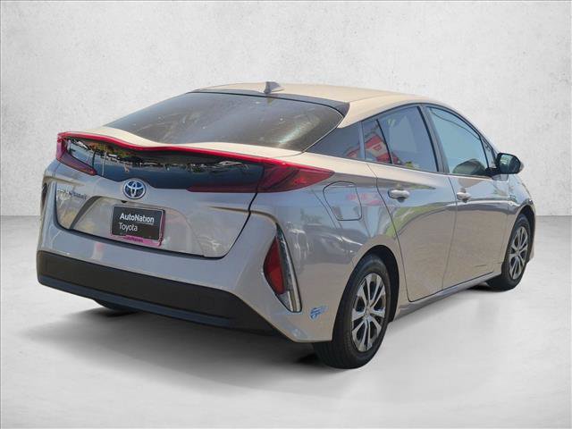 Certified 2022 Toyota Prius Prime LE FWD image 5