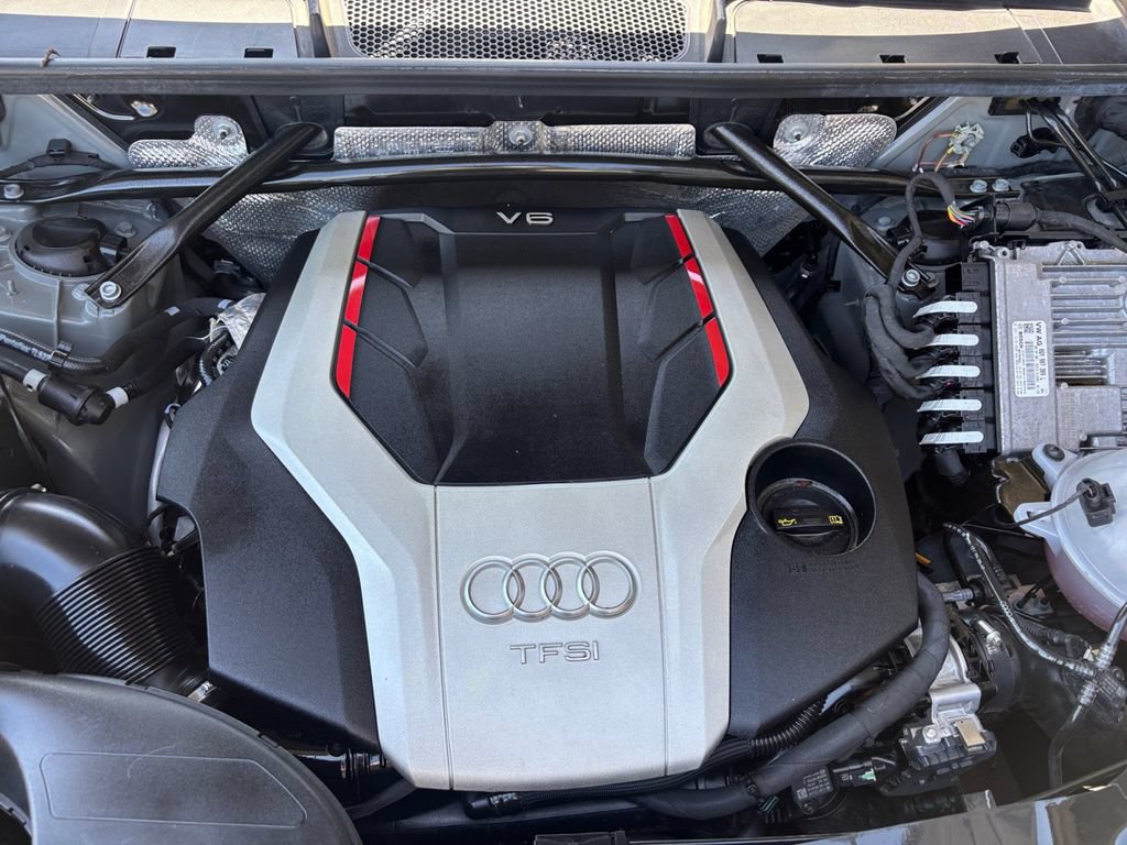 Used 2020 Audi SQ5 Prestige AWD/4WD image 17