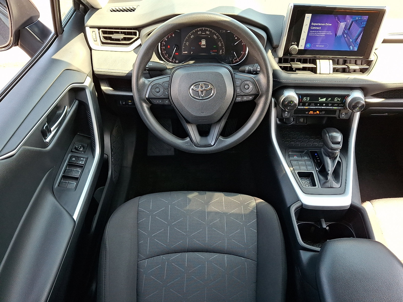 Used 2024 Toyota RAV4 XLE AWD/4WD image 12