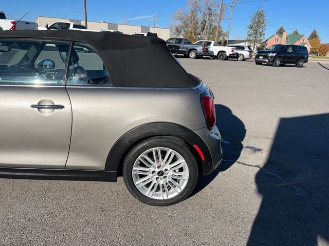 Used 2019 MINI Cooper S w/ Premium Package FWD image 9