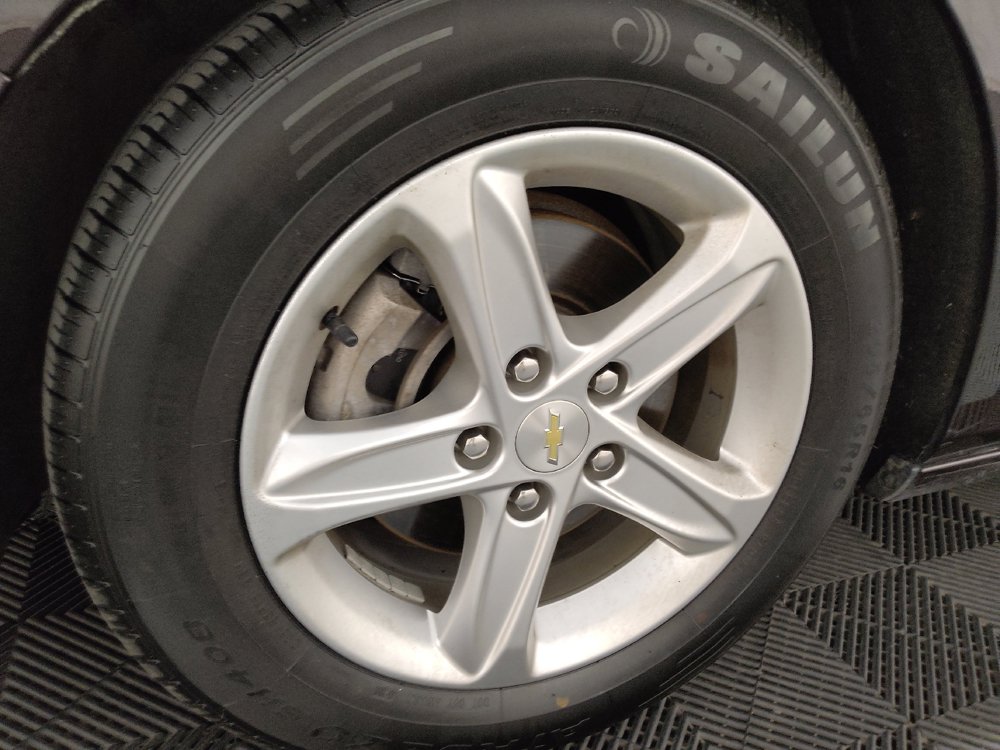 Used 2021 Chevrolet Malibu LS FWD image 31