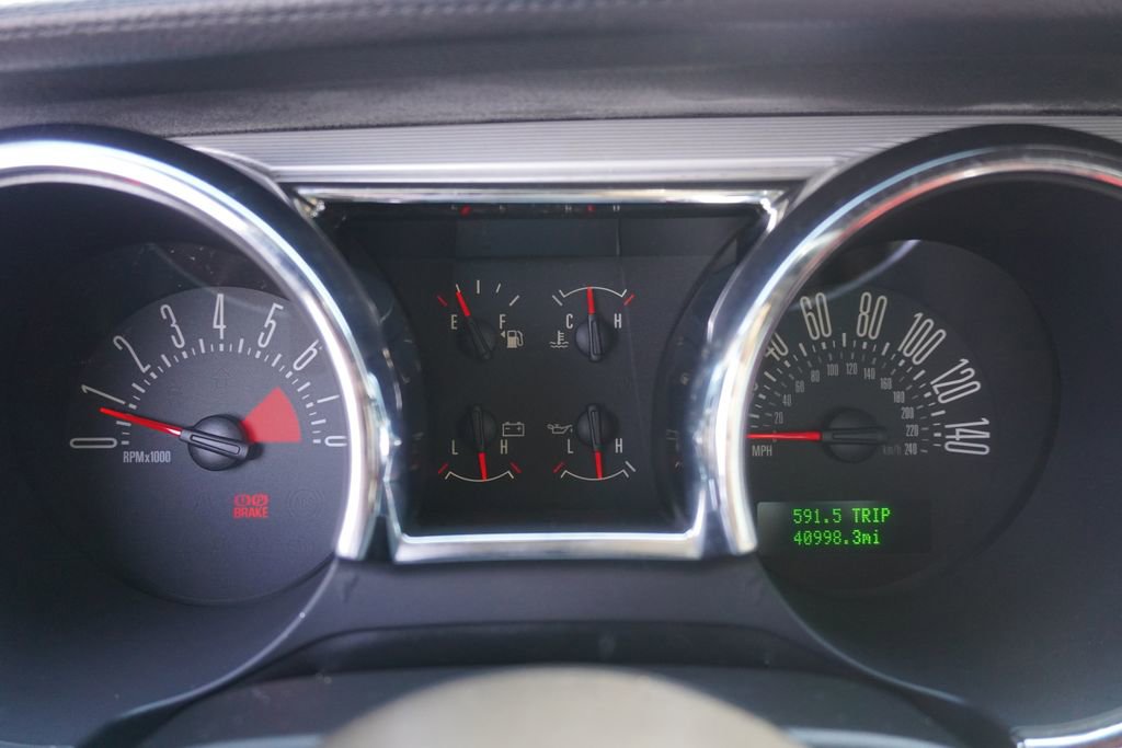 Used 2007 Ford Mustang GT Premium RWD image 15