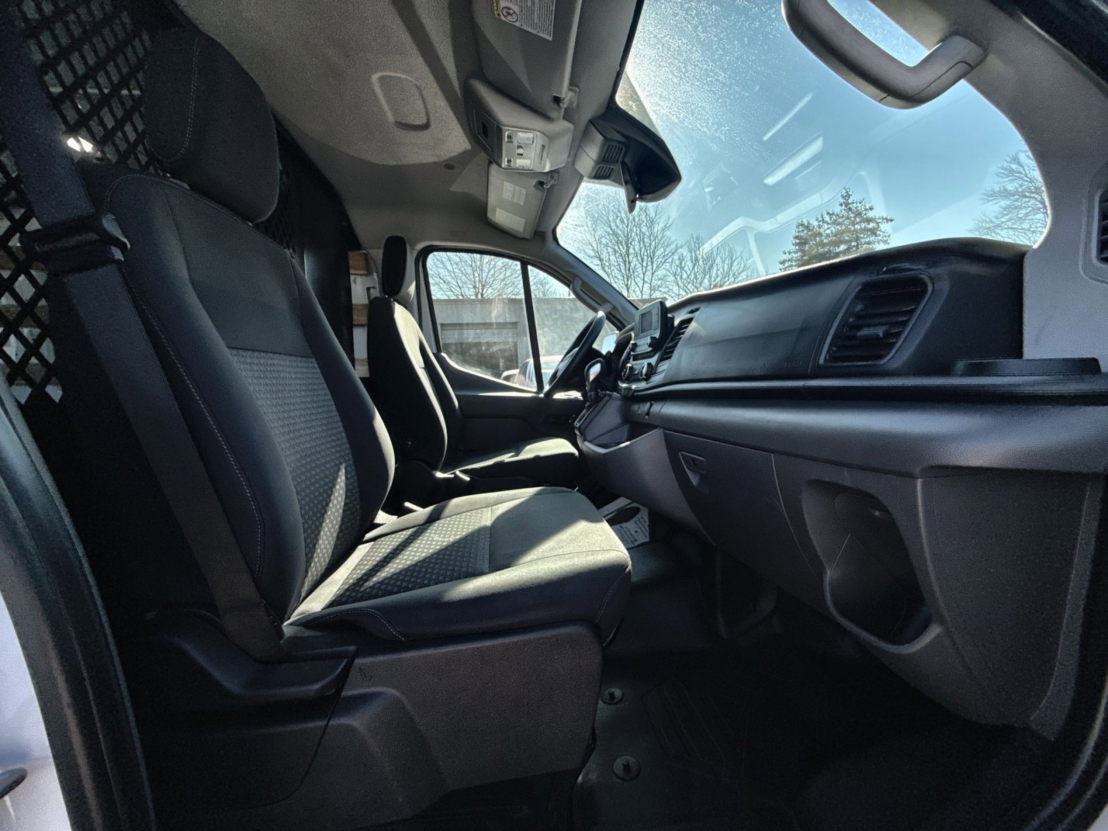 Used 2024 Ford Transit 250 Low Roof w/ Exterior Upgrade Package image 23