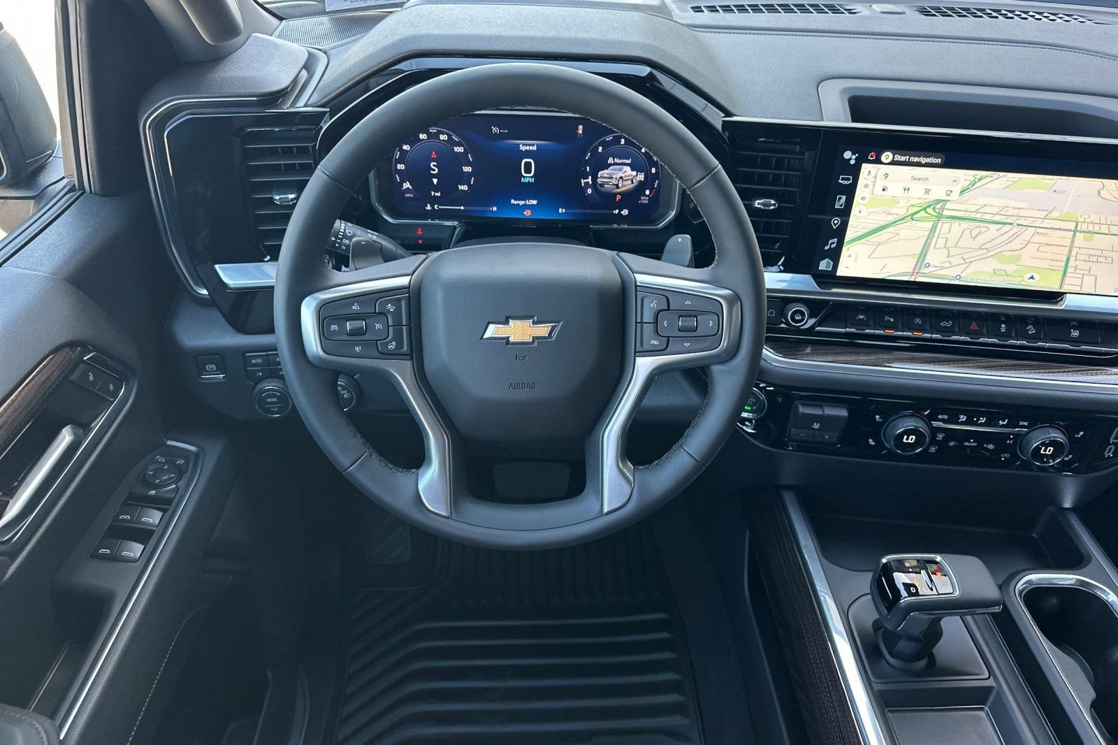 New 2026 Chevrolet Silverado 1500 LT w/ Z71 Off-Road Package AWD/4WD image 14