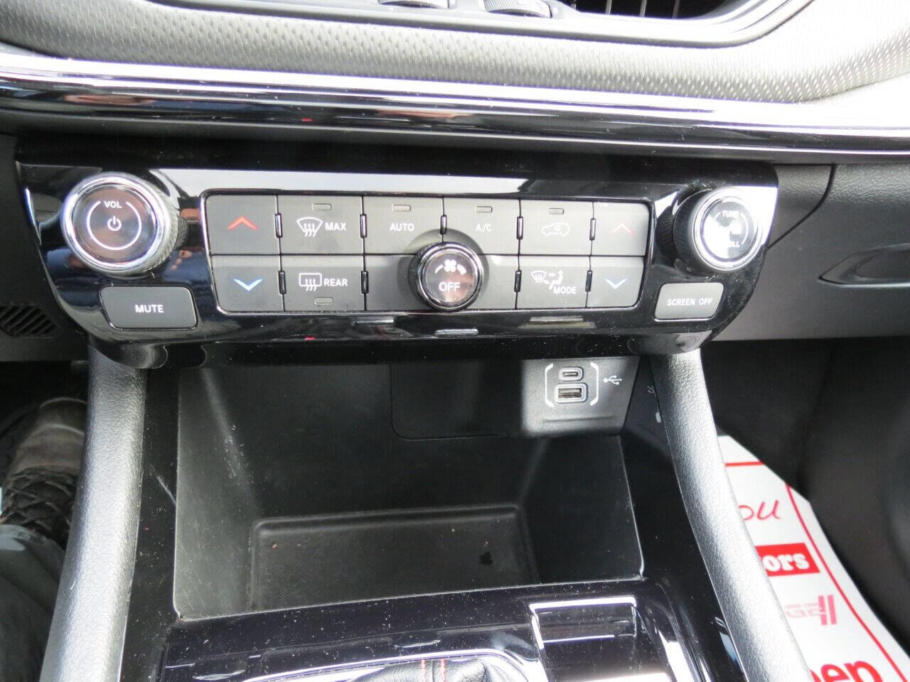 Used 2022 Jeep Compass Trailhawk w/ Sun and Sound Group image 15