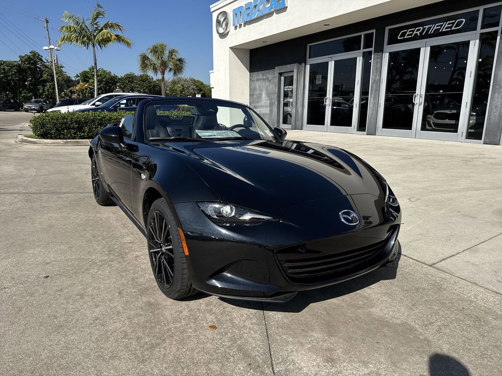New 2025 MAZDA MX-5 Miata Grand Touring w/ Weather Package image 7