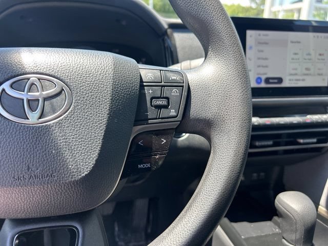 Used 2025 Toyota Camry LE FWD image 21