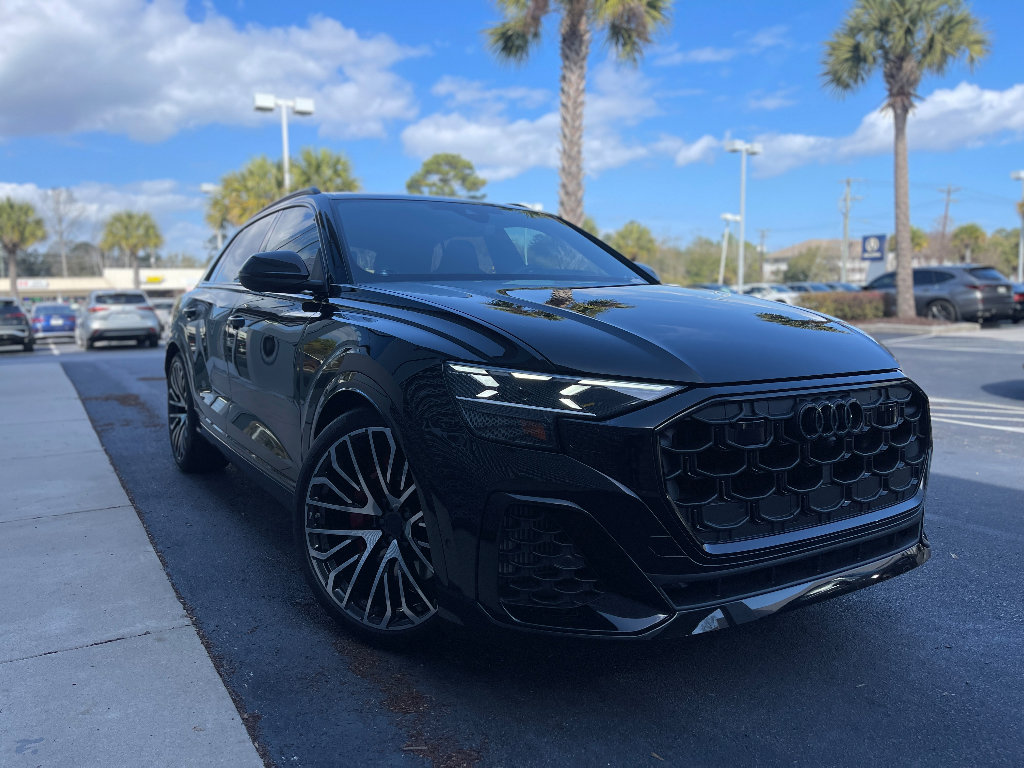 New 2026 Audi SQ8 Prestige image 11