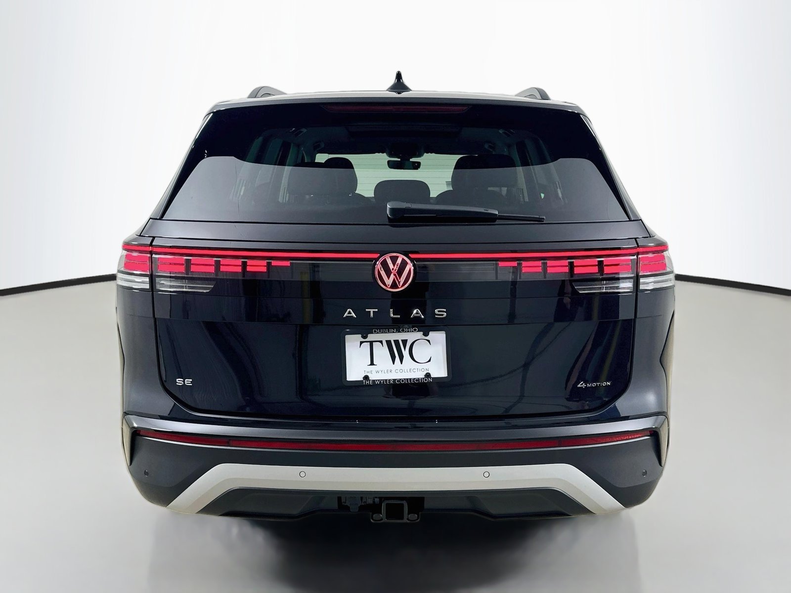 New 2027 Volkswagen Atlas SE AWD/4WD image 6
