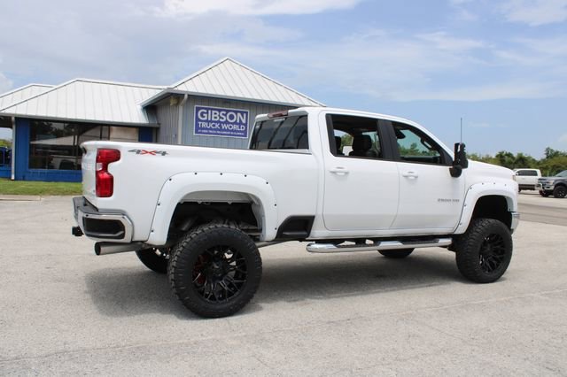 Used 2024 Chevrolet Silverado 2500 LT image 11