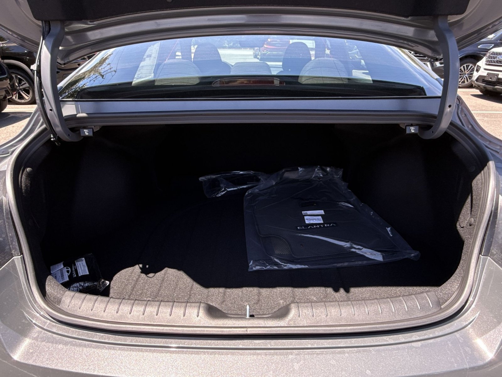 New 2026 Hyundai Elantra Sport FWD image 46