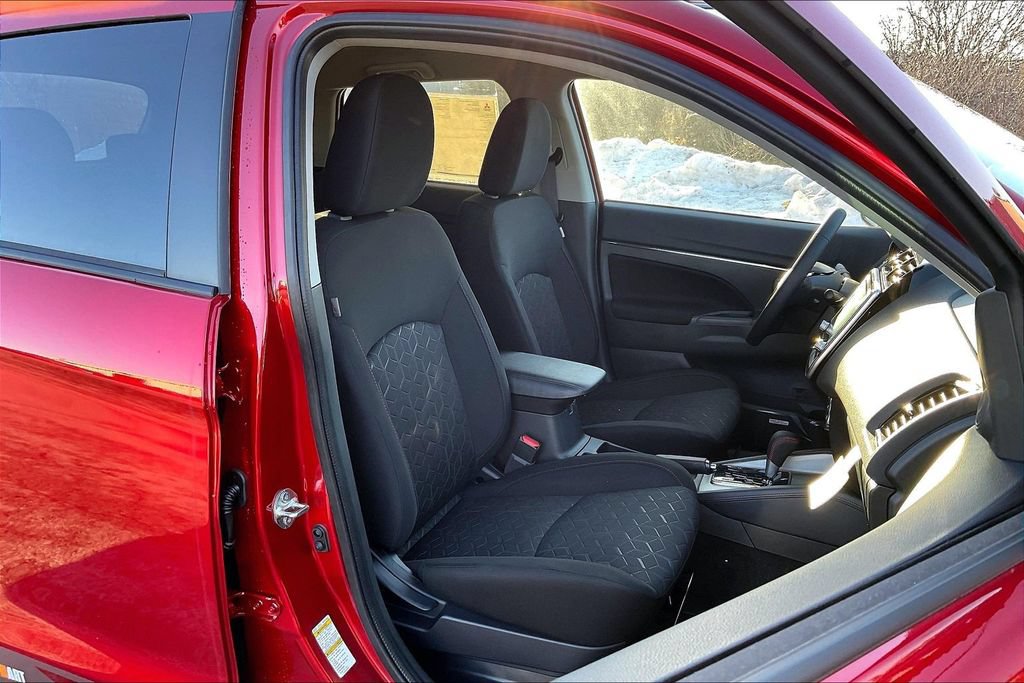 New 2026 Mitsubishi Outlander Sport AWD image 8