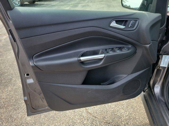 Used 2014 Ford C-MAX SE FWD image 18
