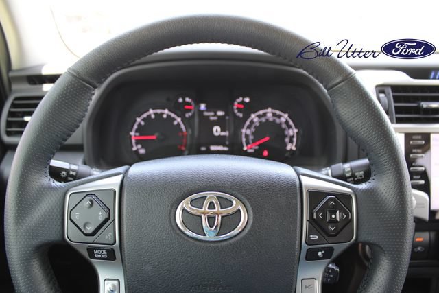 Used 2021 Toyota 4Runner SR5 Premium w/ Moonroof Package RWD image 25