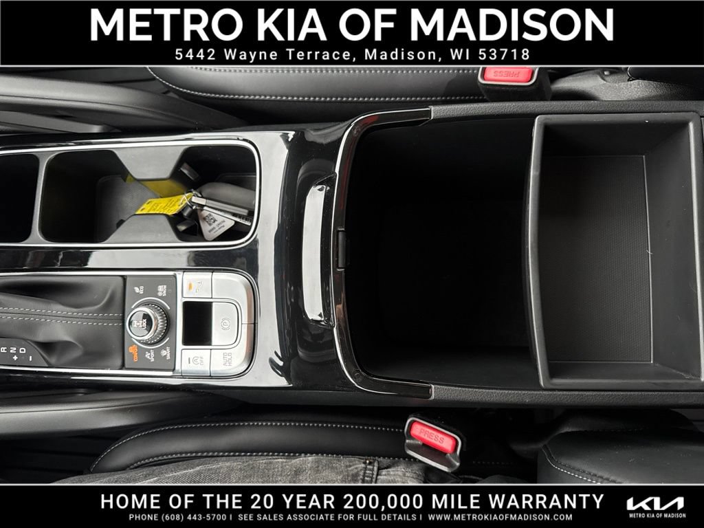 Used 2025 Kia Telluride S AWD/4WD image 27