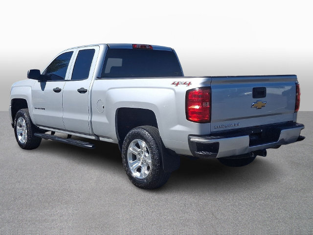 Used 2016 Chevrolet Silverado 1500 Custom w/ Custom Convenience Package AWD/4WD image 6