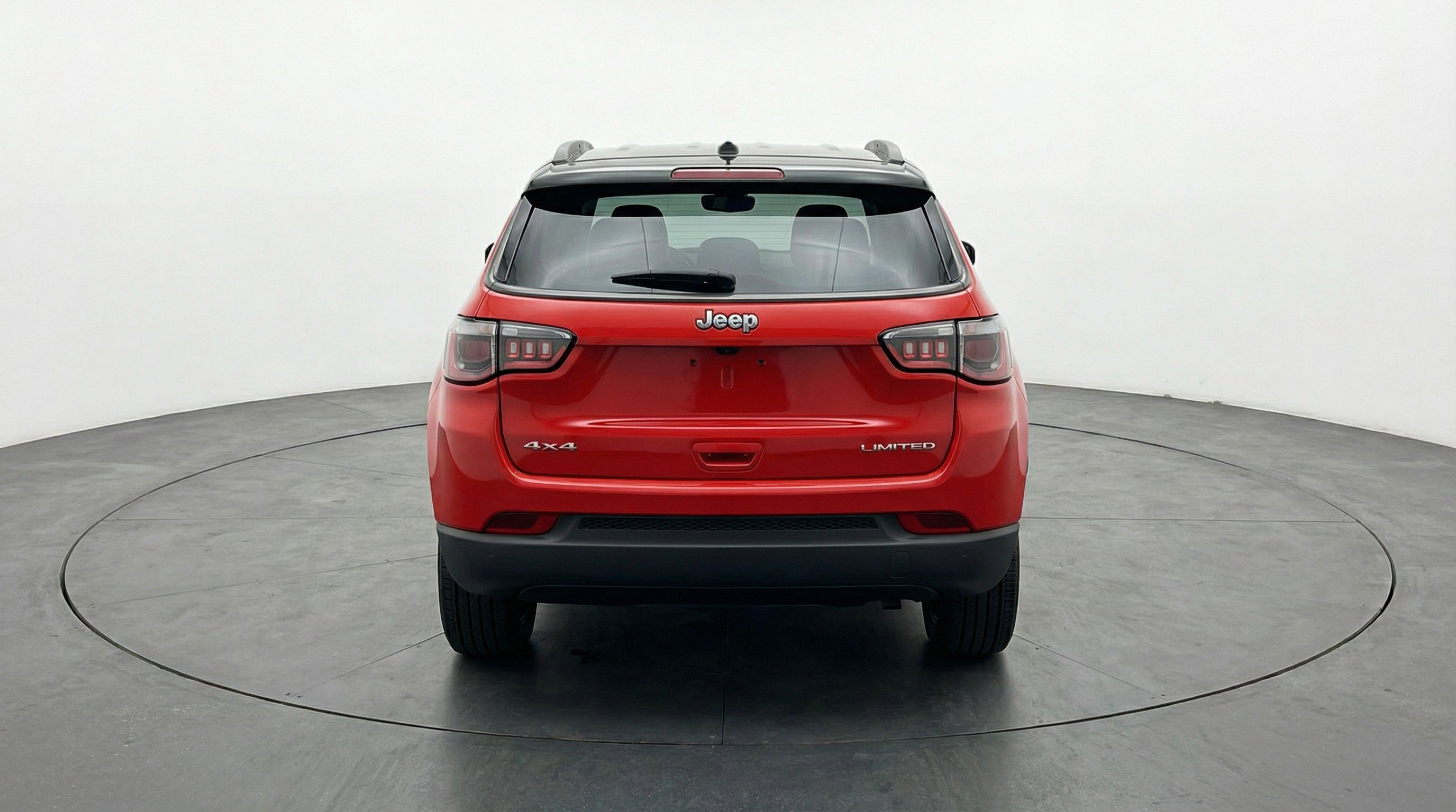 Used 2025 Jeep Compass Limited AWD/4WD image 7