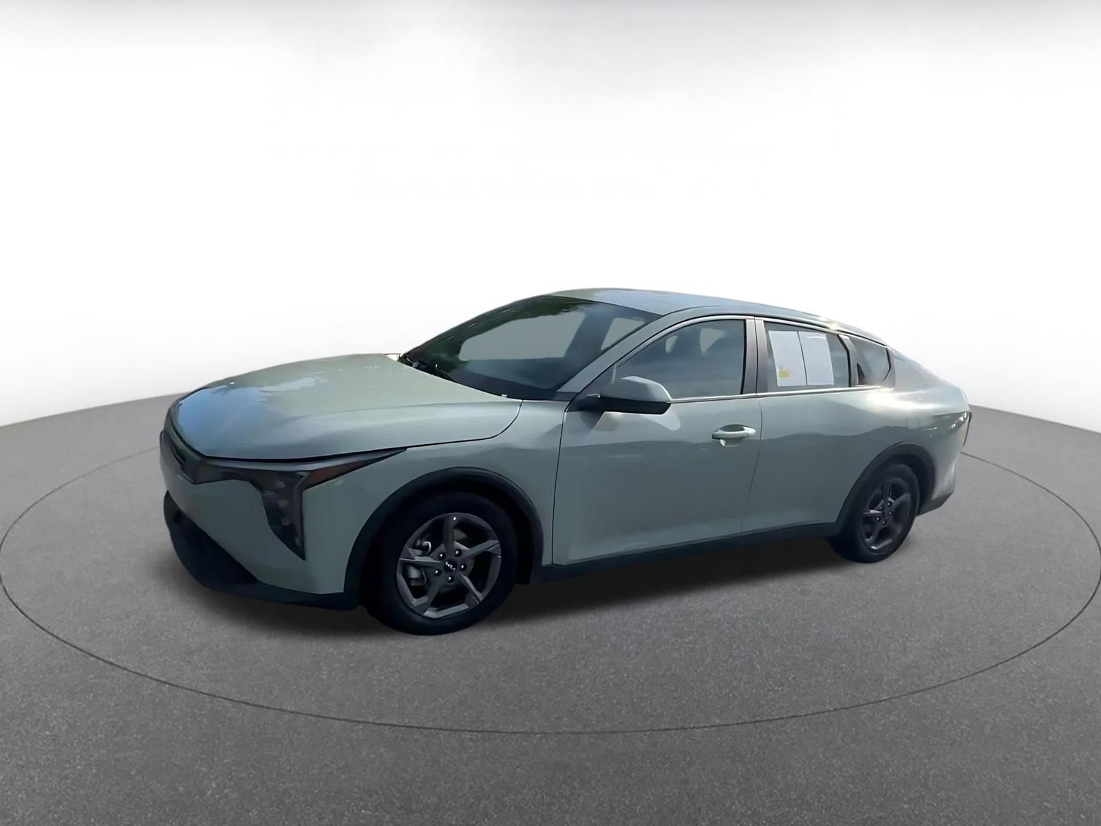 Used 2025 Kia K4 FWD image 8