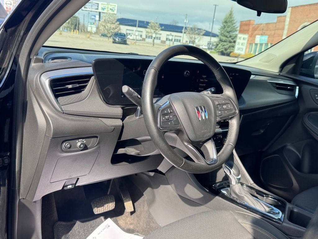 Used 2024 Buick Encore GX Preferred image 9