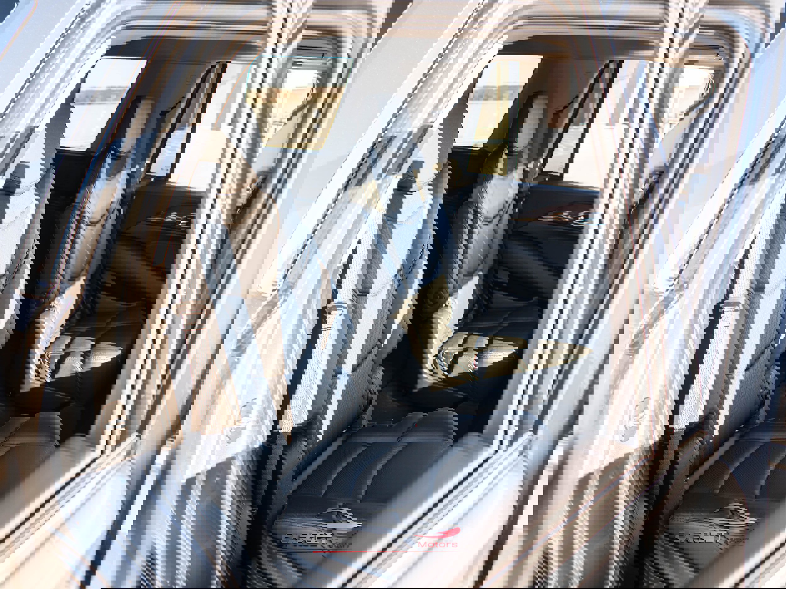 Used 2020 Cadillac Escalade Premium Luxury image 18