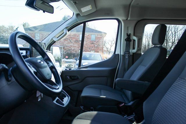 Used 2024 Ford Transit 350 XLT image 11
