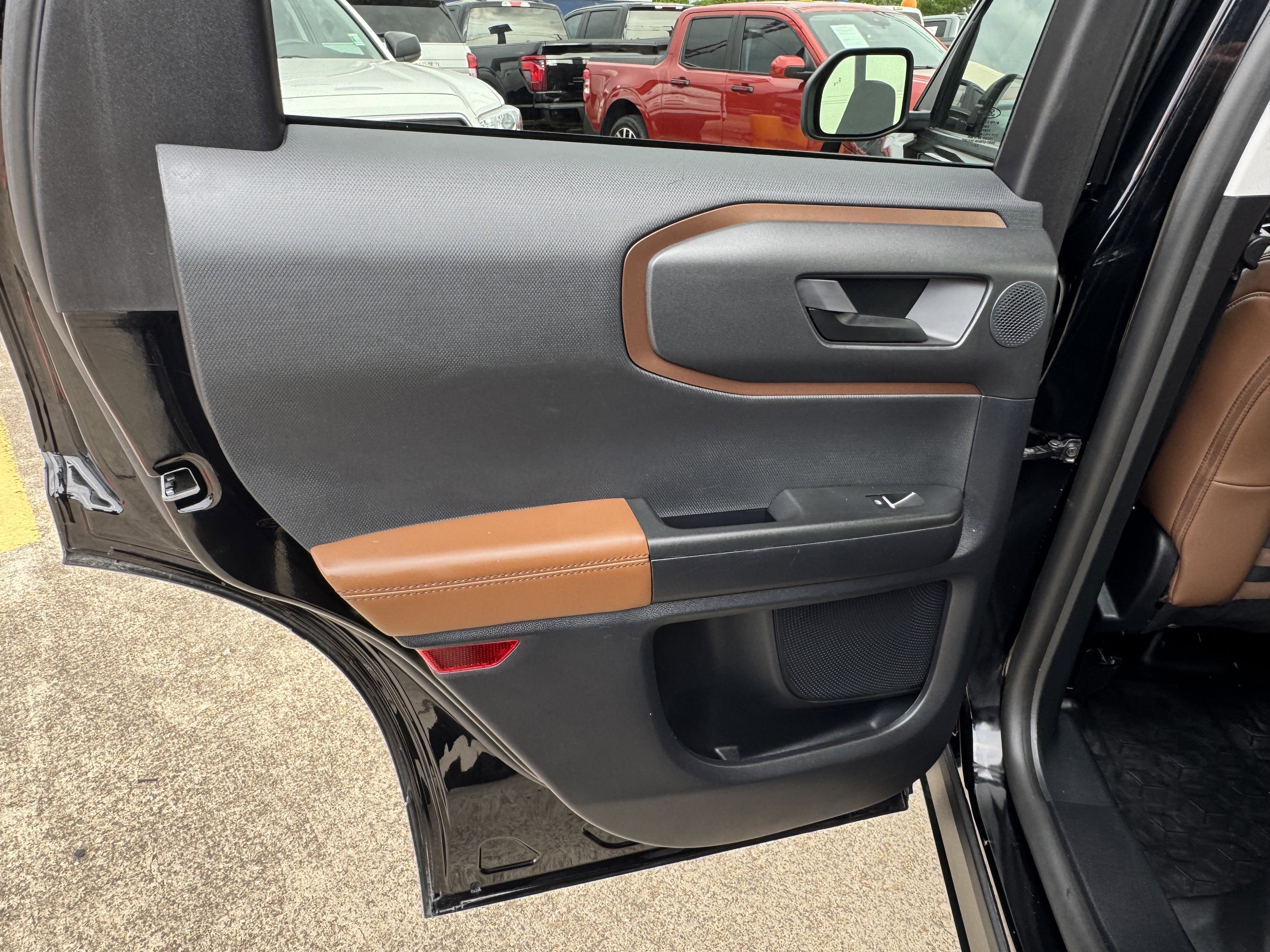 Used 2024 Ford Bronco Sport Badlands w/ Premium Package image 13