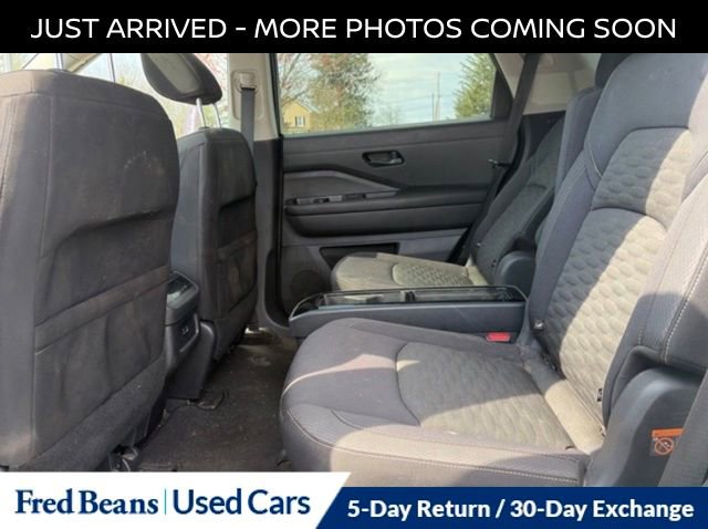 Certified 2023 Nissan Pathfinder SV w/ SV Premium Package image 13