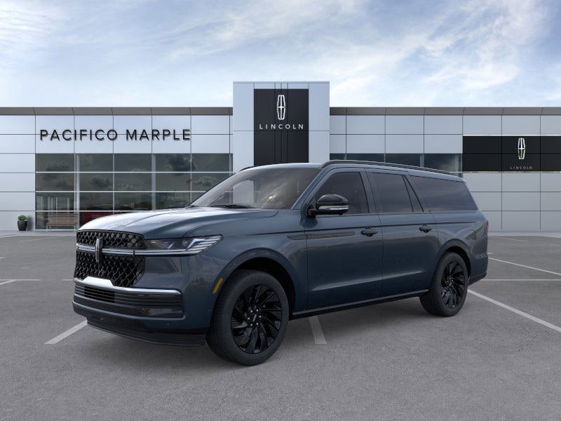New 2026 Lincoln Navigator L Reserve w/ Jet Appearance Package