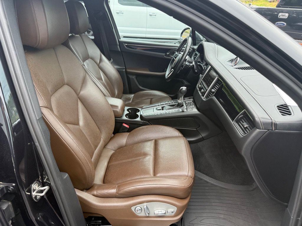 Used 2015 Porsche Macan S w/ Premium Package Plus AWD/4WD image 56