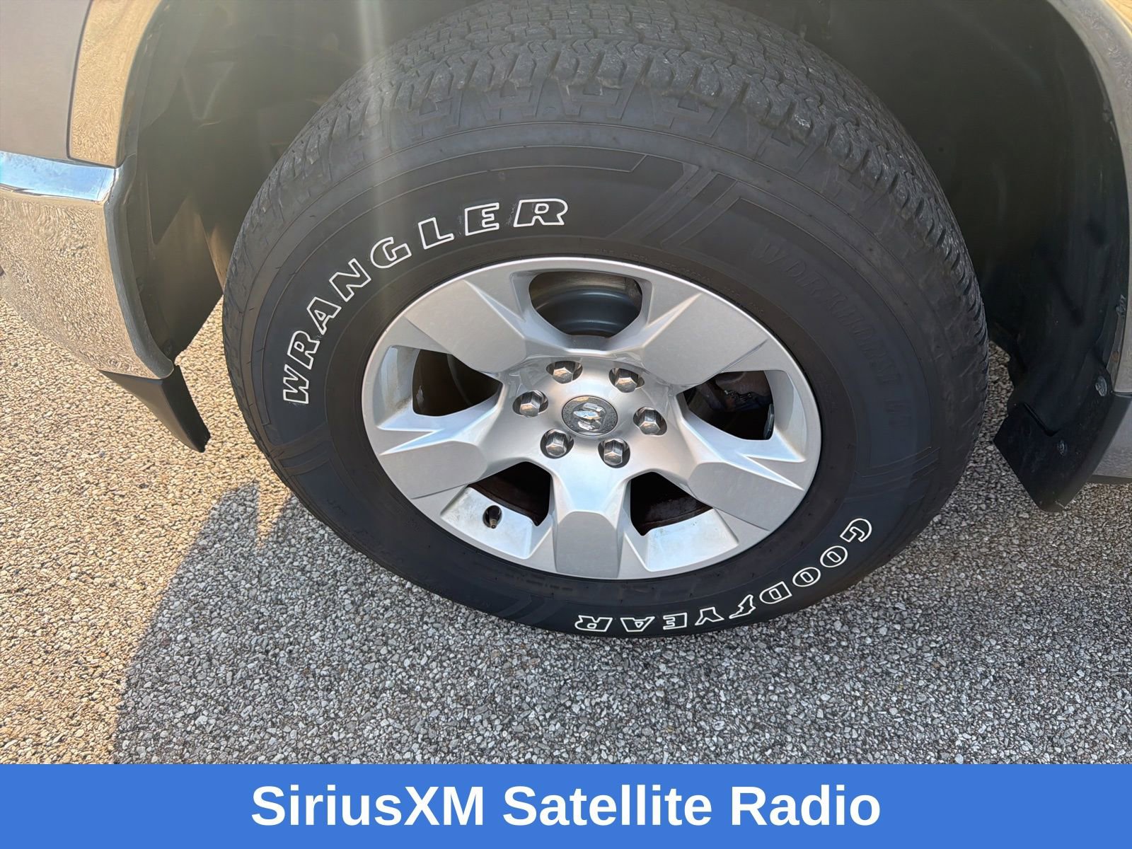 Used 2019 RAM 1500 Big Horn image 24