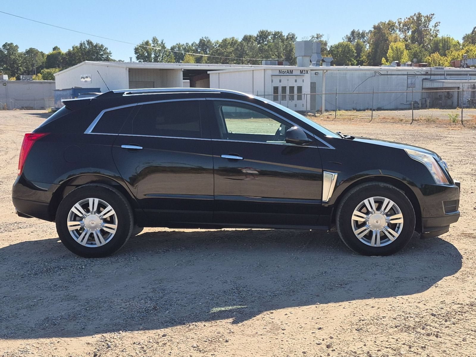 Used 2015 Cadillac SRX Luxury FWD image 7