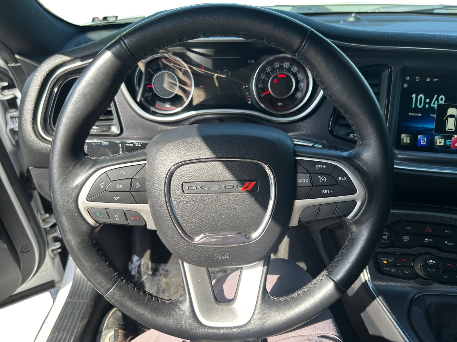 Used 2016 Dodge Challenger R/T Scat Pack w/ Leather Interior Group RWD image 12