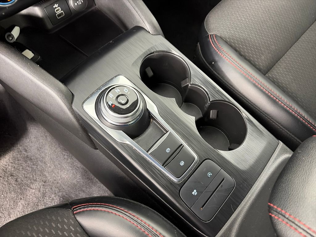 Used 2025 Ford Escape ST-Line Select AWD/4WD image 20