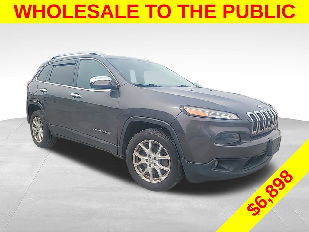 Used 2015 Jeep Cherokee Latitude w/ Comfort/Convenience Group