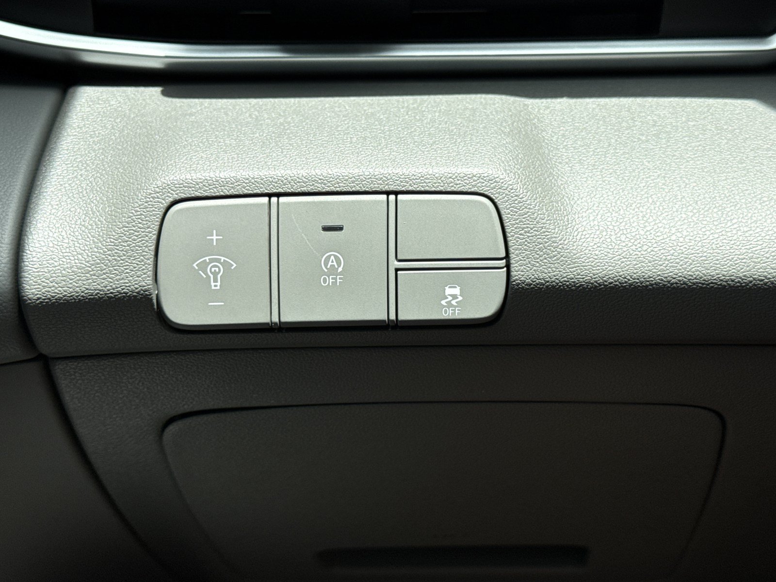 New 2026 Hyundai Elantra SE FWD image 17