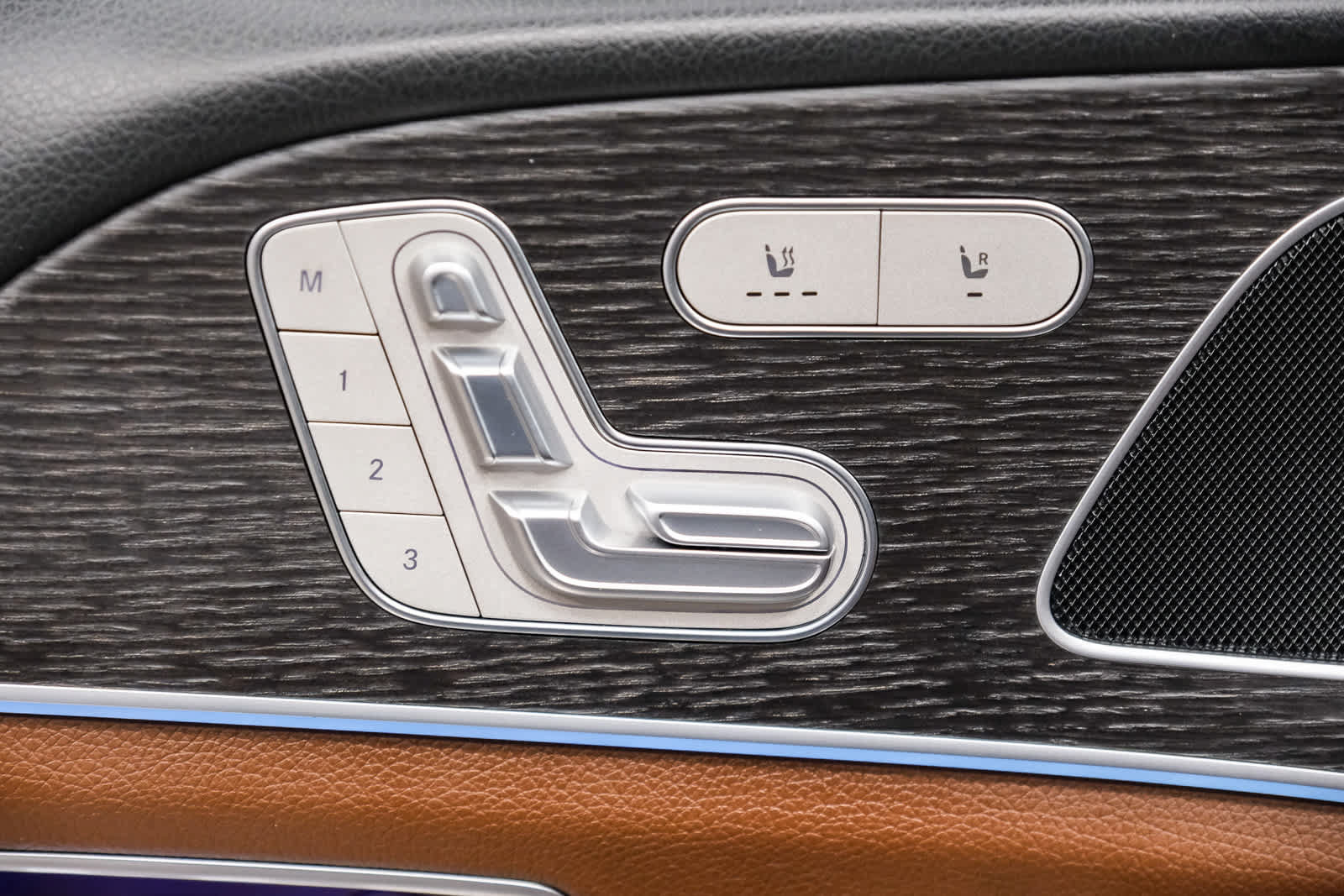 Certified 2024 Mercedes-Benz GLE 350 4MATIC image 28
