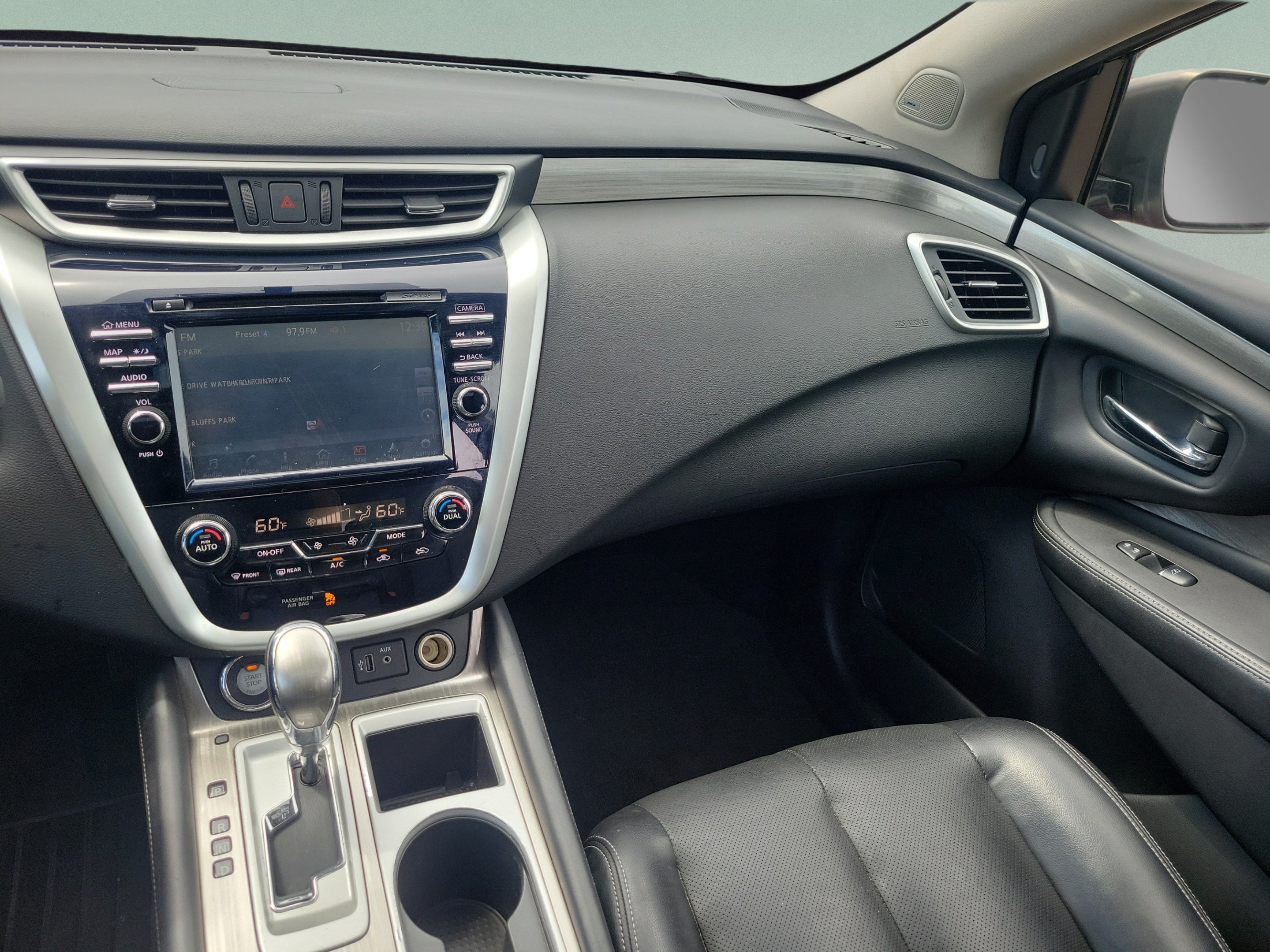 Used 2018 Nissan Murano SL w/ Moonroof Package AWD/4WD image 17