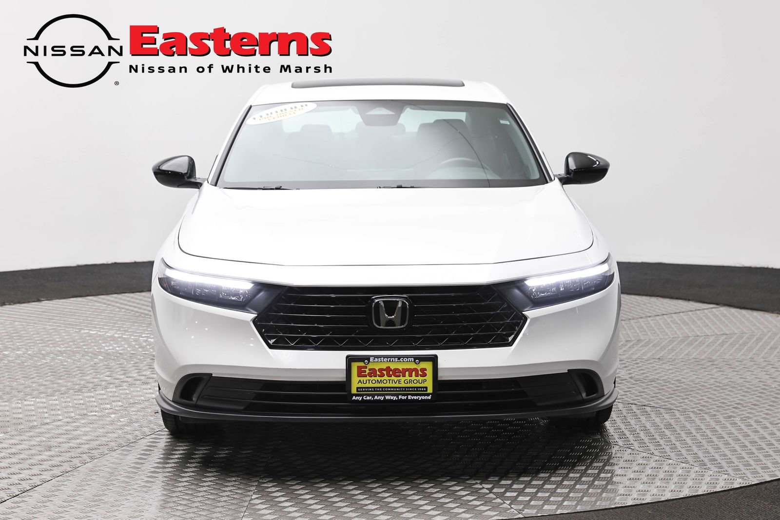 Used 2024 Honda Accord Sport image 2